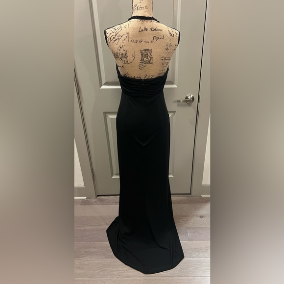 Beautiful long black dress with gorgeous beading size 12 - Picture 3 of 3